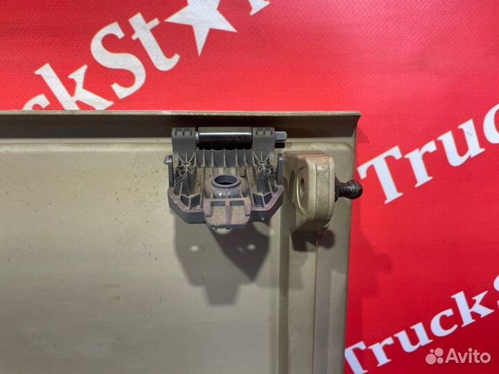 Крышка бардачка Scania 5-series