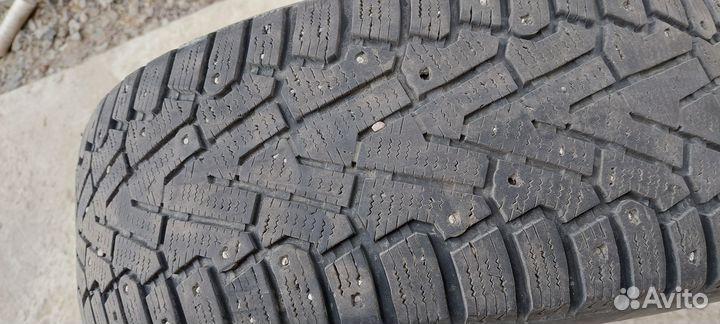 Pirelli Ice Zero 225/65 R17