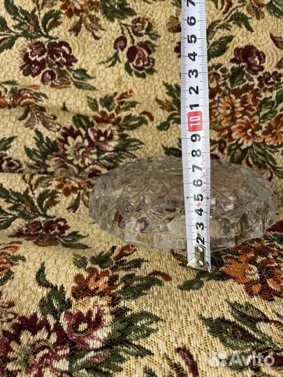 Хрустальная пепельница 18 см СССР 1 оскол