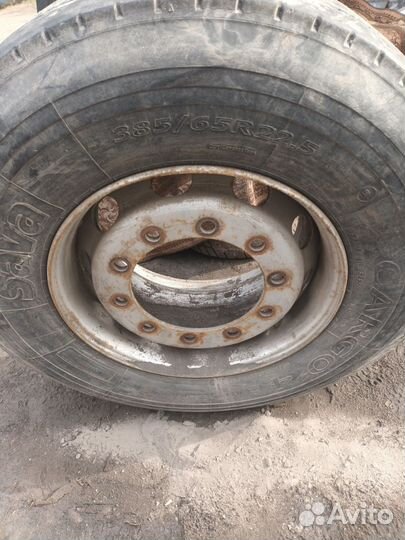 Колесо на полуприцеп