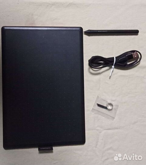 Графический планшет wacom one