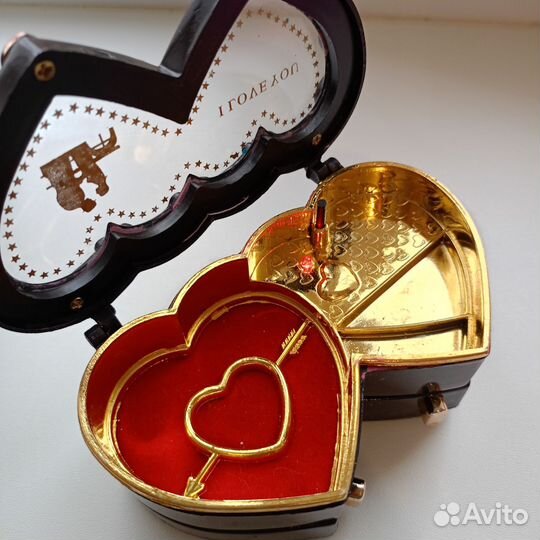 Музыкальная шкатулка