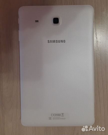 Планшет samsung sm T561