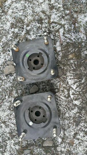 Опоры амортизаторов Mazda CX-7