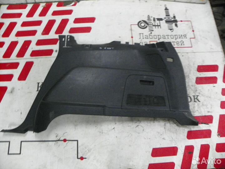 Обшивка багажника Ford S-MAX