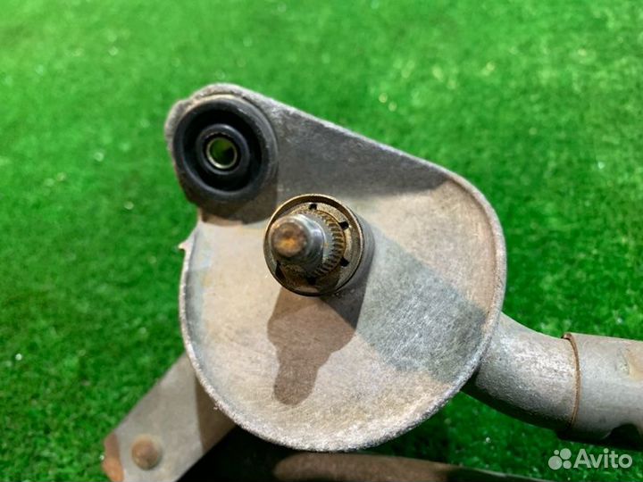 Трапеция дворников Toyota Corolla NZE124 1NZ-FE