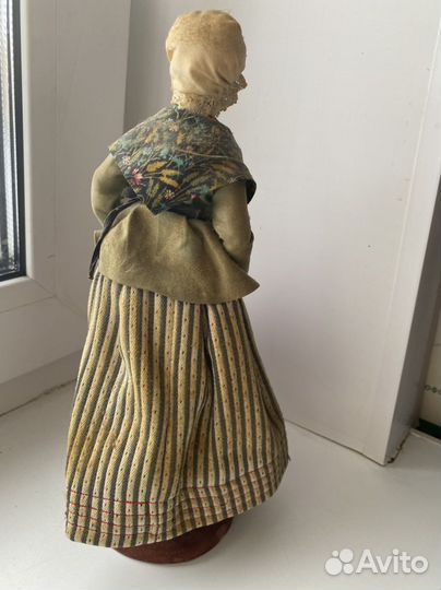 Фигура с блошиного рынка Парижа