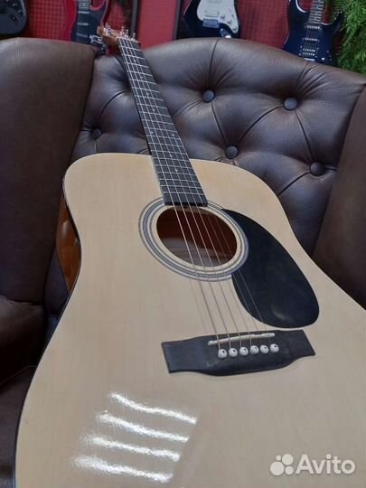 Гитара Martinez