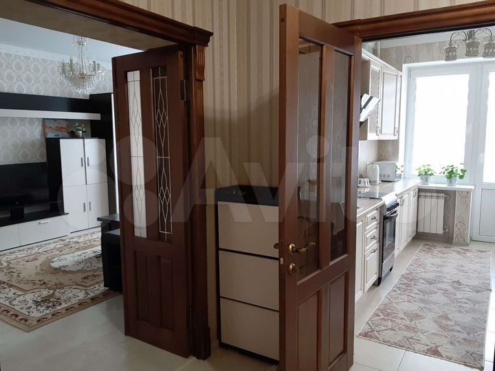 2-к. квартира, 65 м², 2/4 эт.