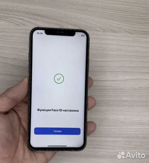 iPhone X, 256 ГБ