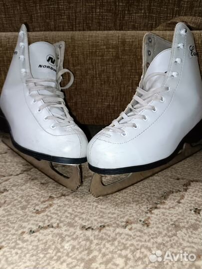 Коньки женские