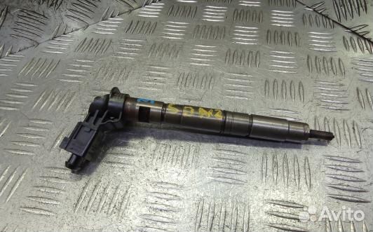 Форсунка дизельная audi A4 B8 (6DN02AL03)