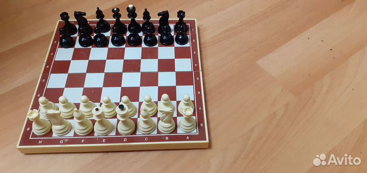 Советские магнитные шахматы. Дорожные