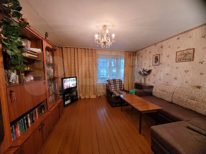 4-к. квартира, 71,6 м², 1/9 эт.