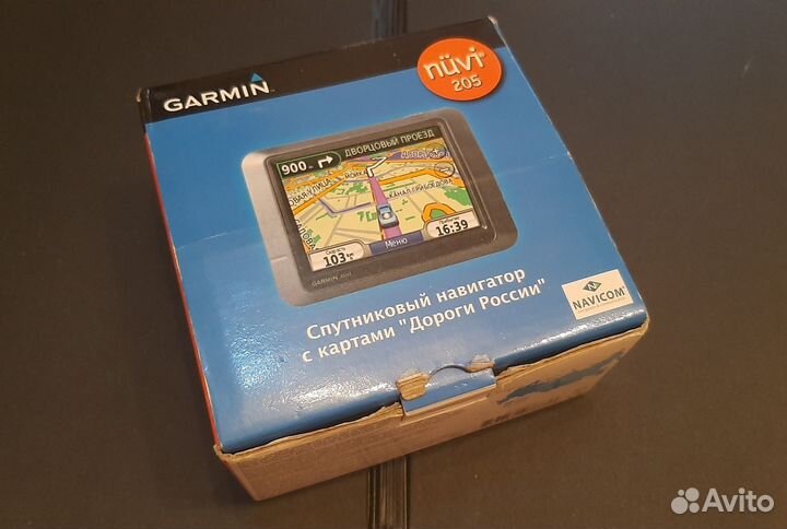 Навигатор Garmin nuvi 205
