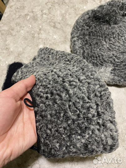 Берет из каракуля