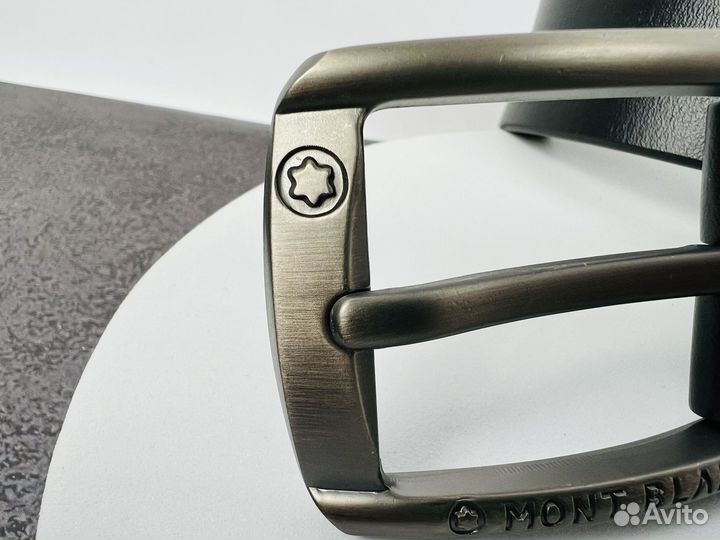 Мужской кожаный ремень