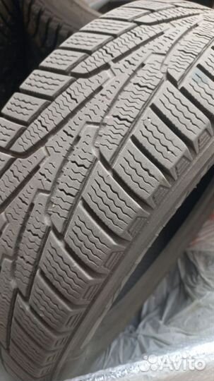 Kumho KRA01 185/65 R15 82D