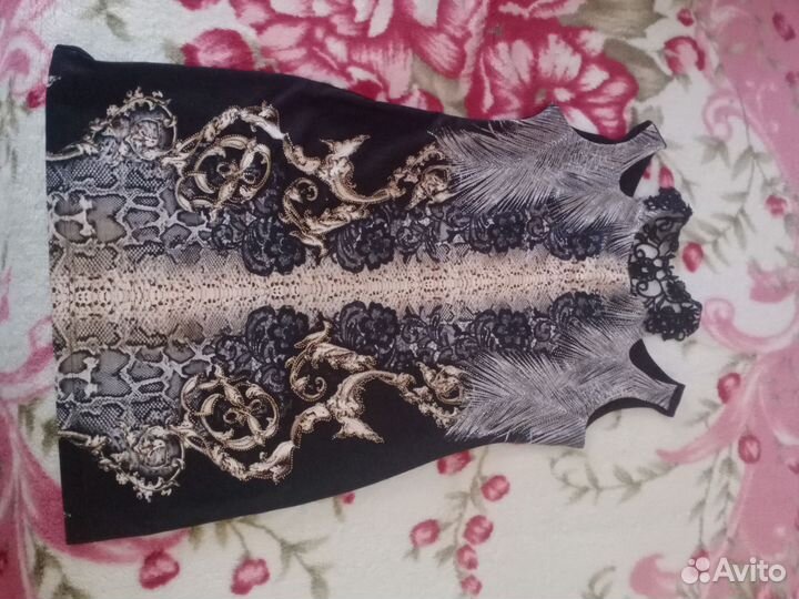 Платье со стразами. Турецкое