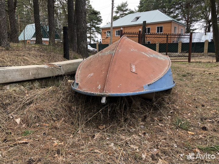 Мотолодка днепр