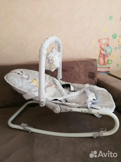 Шезлонг для новорожденных