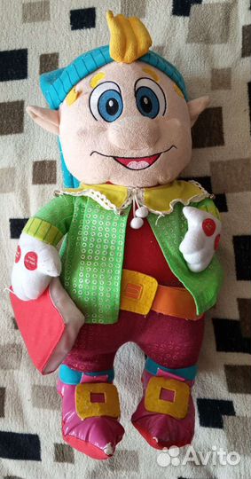 Игрушка гном Лева и книжка с потешками