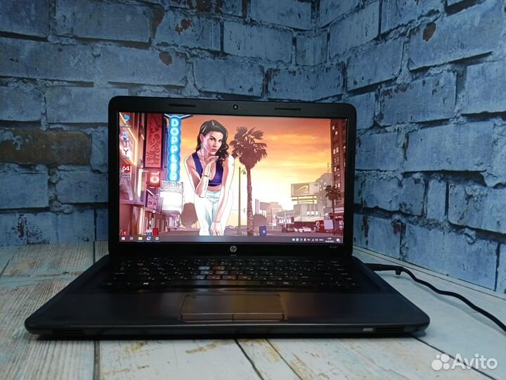 Быстрый ноутбук HP intel/4Gb/SSD240/HD