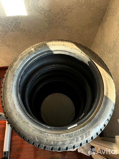 Bridgestone Blizzak Spike-02 195/50 R15