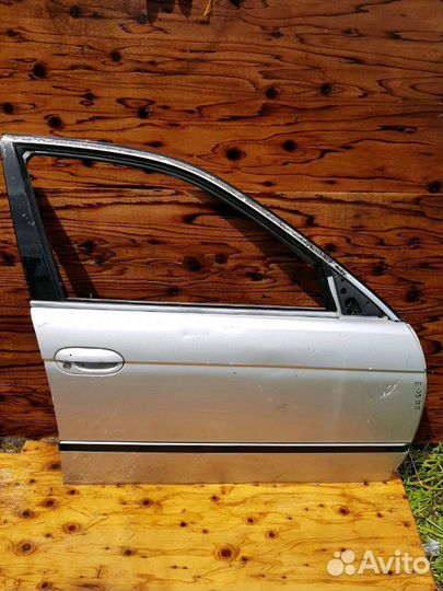 Дверь передняя правая bmw e39