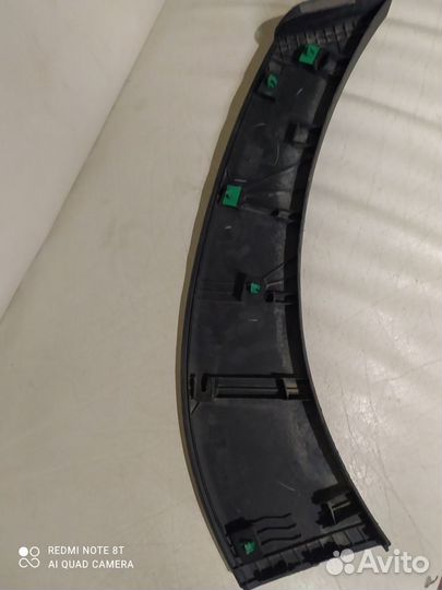 Накладка крыла задняя левая Hyundai Tucson 3