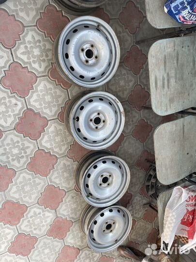 Диски штампованные R15