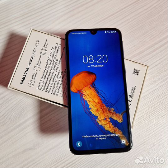 Samsung Galaxy A40, 4/64 ГБ
