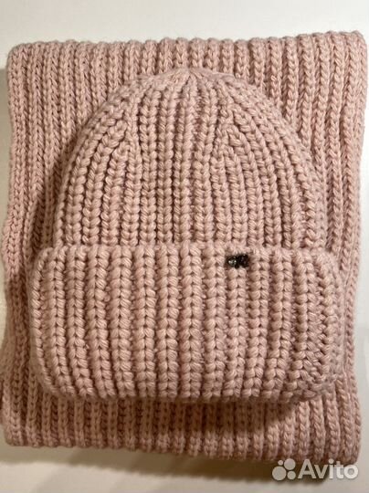 Шапка со снудом