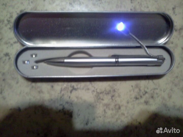 Ручка-лазерная указка+фонарик