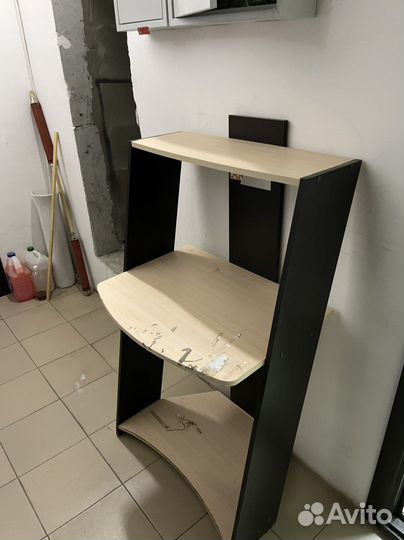 Компьютерный стол