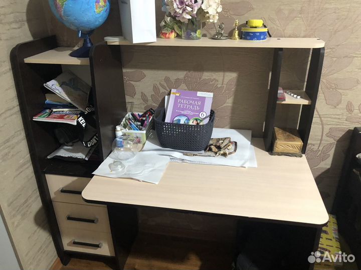 Компьютерный стол