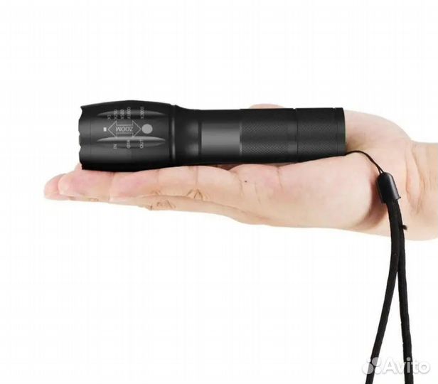 Тактический фонарь