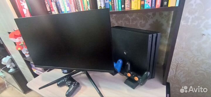 Игровая приставка ps4 pro 1tb с играми