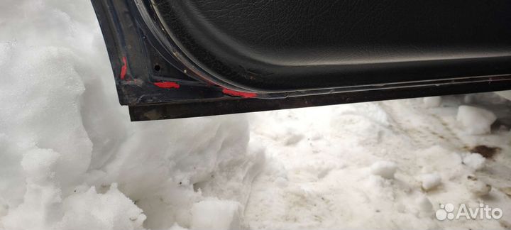 Задняя левая дверь Ауди 100 С4