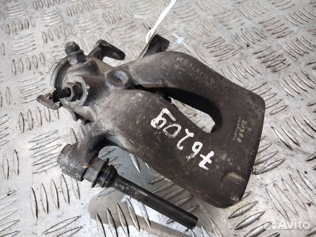 Суппорт задний правый Renault Modus