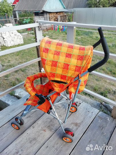 Коляска прогулочная