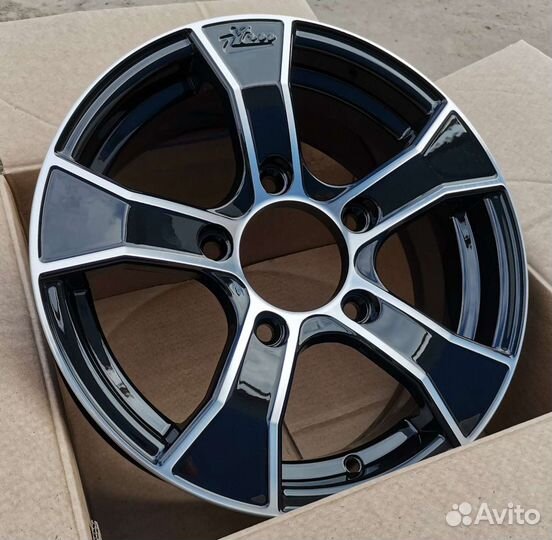 Нива, Шеви Нива R15 новые