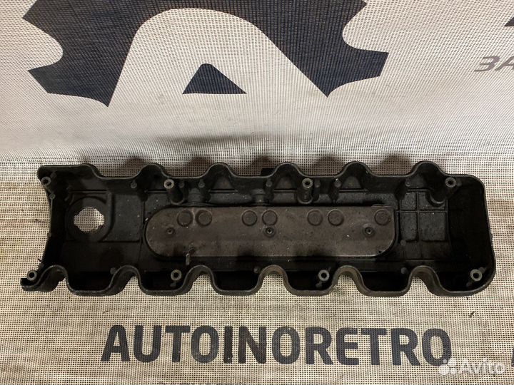 Клапанная крышка Mercedes W124 A1030160105