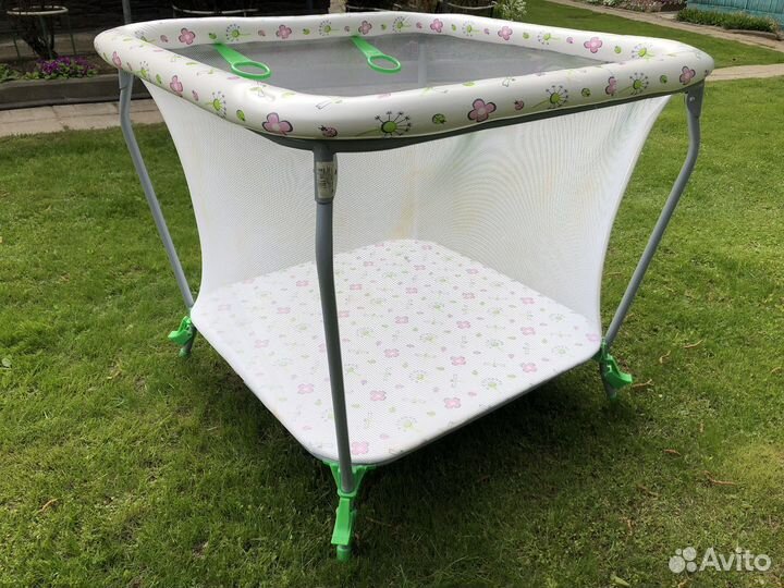 Манеж детский складной