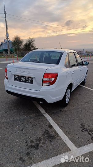 LADA Granta 1.6 МТ, 2023, 150 км