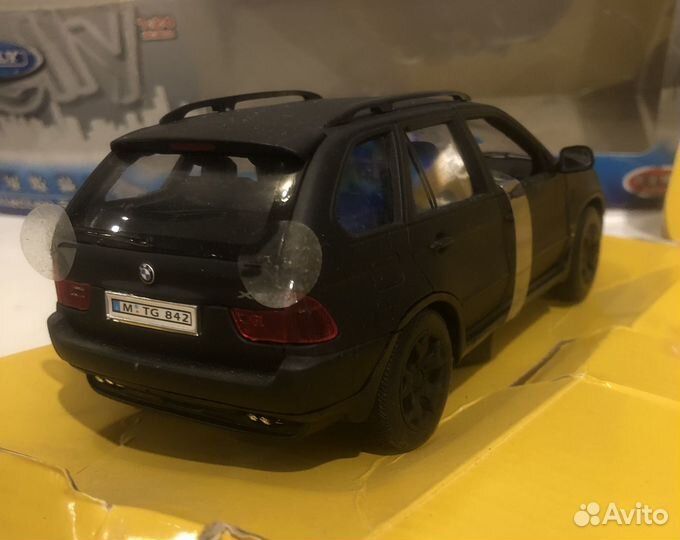 1/24 BMW X5 E53 матовый