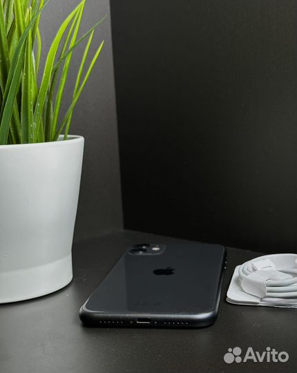 iPhone 11, 128 ГБ