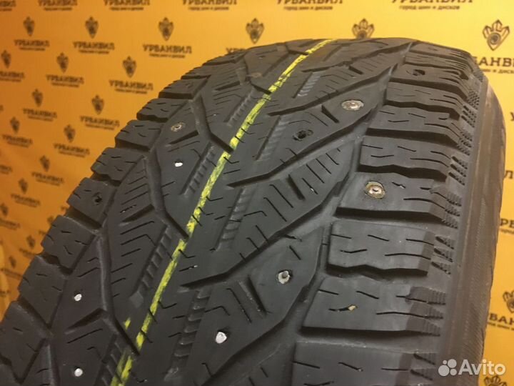 Tigar SUV Ice 215/65 R16 102T