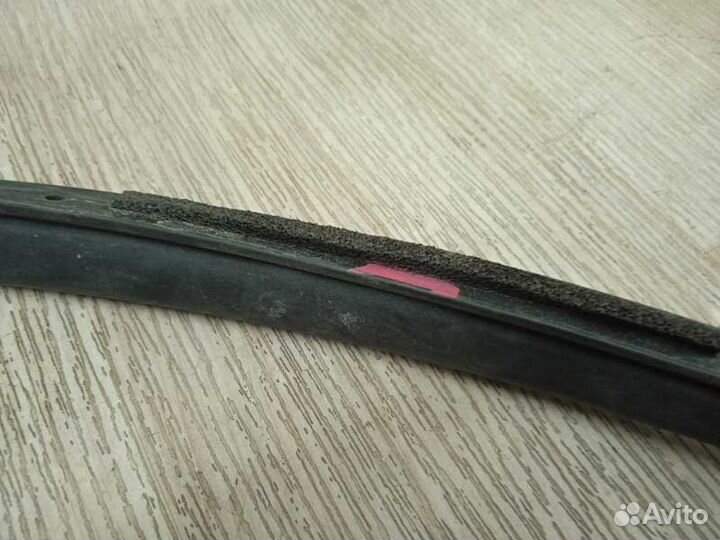 Уплотнитель двери передней левой Lifan X50 (2015)