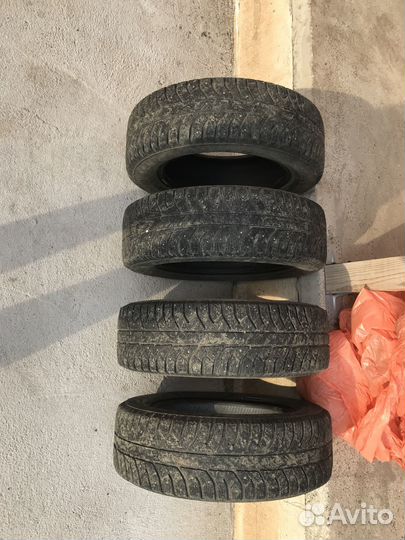 Bridgestone Ice Cruiser 7000 185/65 R15 88T